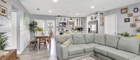 Smart TV, books, computer monitors