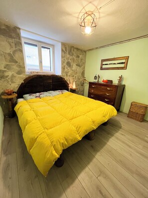 1 bedroom, desk, iron/ironing board, free WiFi - SMILE          (Berzo)