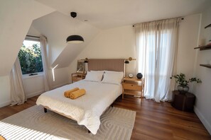 5 makuuhuonetta, silitysrauta/-lauta, Wi-Fi, vuodevaatteet