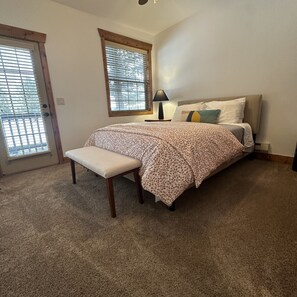 3 quartos, Wi-Fi de cortesia, roupa de cama