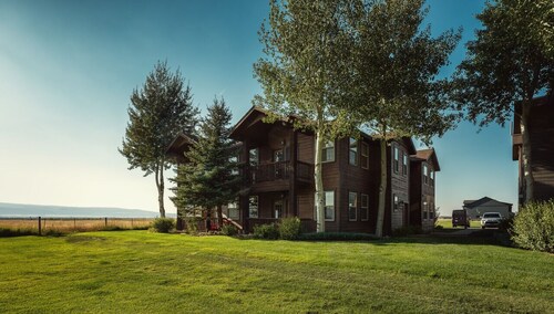 Main Level 3 Bedroom Condo