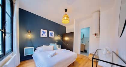 1 Bedroom apartment in the heart of a picturesque village - Lourdes