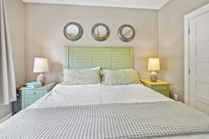 1 soverom, strykejern/-brett, reiseseng for barn og wi-fi (inkludert)