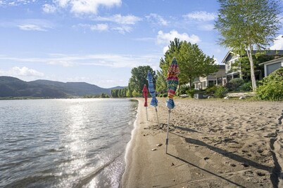 Elegant Lake Cottage at Veranda Beach Resort — Private, Stylish & Sunny