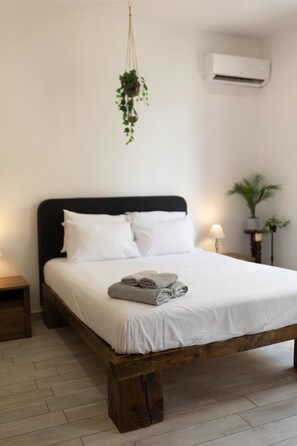 2 chambres, fer et planche Ă repasser, Wi-Fi gratuit, draps fournis