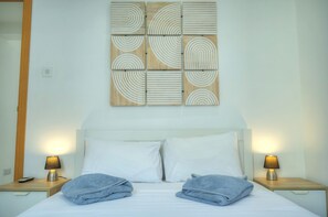2 chambres, fer et planche Ă repasser, Wi-Fi gratuit, draps fournis