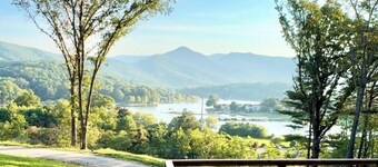 Glamping Dome by Hiawassee Glamping