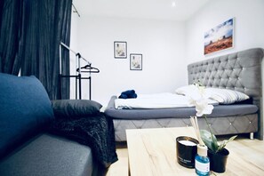 1 sovrum, wi-fi och sÀngklÀder