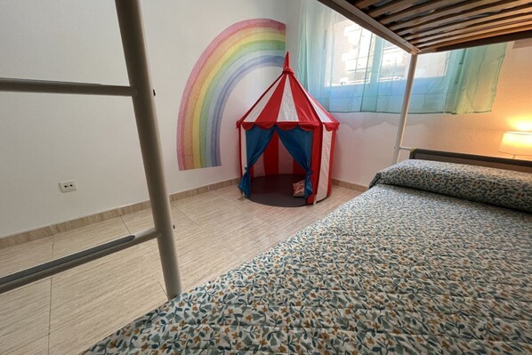 2 bedrooms, WiFi