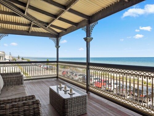 Swainson at Del Monte