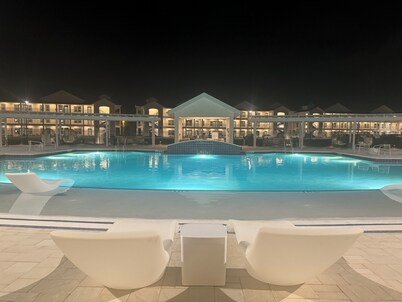 King Condo In Panama City Beach Resort Amenities Hot Tub Downtown Pier Park