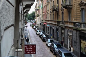 Miscellaneous - Charm Next To The Navigli (Milano)