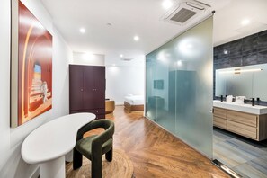 Premium Townhome, Multiple Bedrooms, Executive Level - Maison Rouge NYC (New York)