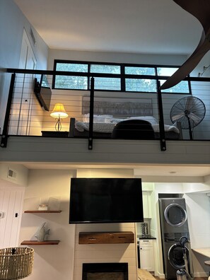 2 slaapkamers, een strijkplank/strijkijzer, wifi, beddengoed