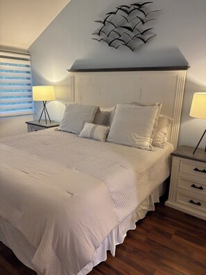 2 bedrooms, iron/ironing board, WiFi, bed sheets