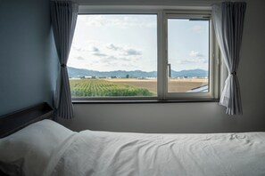 4 bedrooms, iron/ironing board, free WiFi - THE FURANO HIBIKI (Furano)