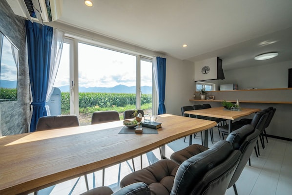 In-room dining