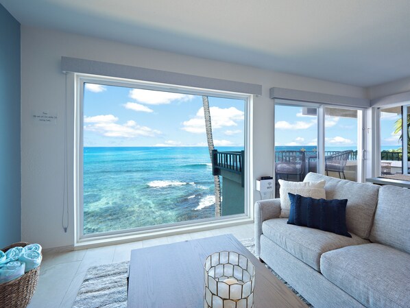 Smart TV, books, music library, video library