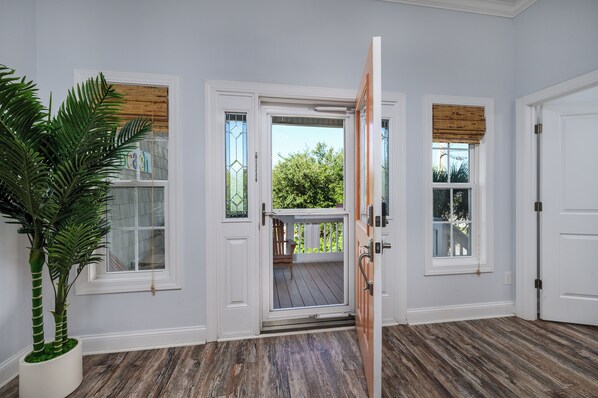 Interior - Pet Friendly-4BD Raised Beach Home-Island Spice (North Myrtle Beach)