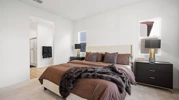 3 bedrooms, iron/ironing board, WiFi, bed sheets