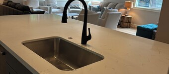 Edmonds Way Get Away