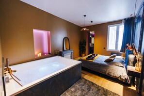 1 soveværelse, strygejern/strygebræt, internetforbindelse, sengetøj