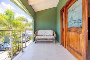 Deluxe Duplex, Multiple Beds, Private Bathroom, Garden View | Terrace/patio