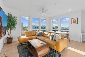 Smart TV, fireplace, video games, offices