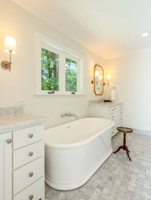 Een douche, een haardroger