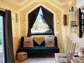 Télévision, espaces bureaux