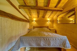 2 chambres, fer et planche à repasser, accès au Wi-Fi (inclus)