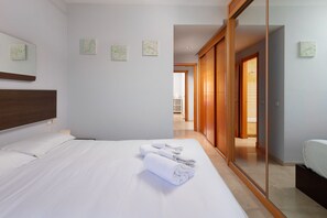 2 soverom, strykejern/-brett, wi-fi (inkludert) og sengetøy