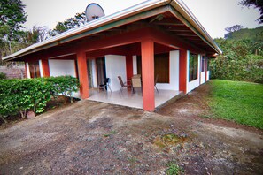 Exterior - Charming 3-bedroom house in fabulous Monte Verde with WiFi (Monte Verde)