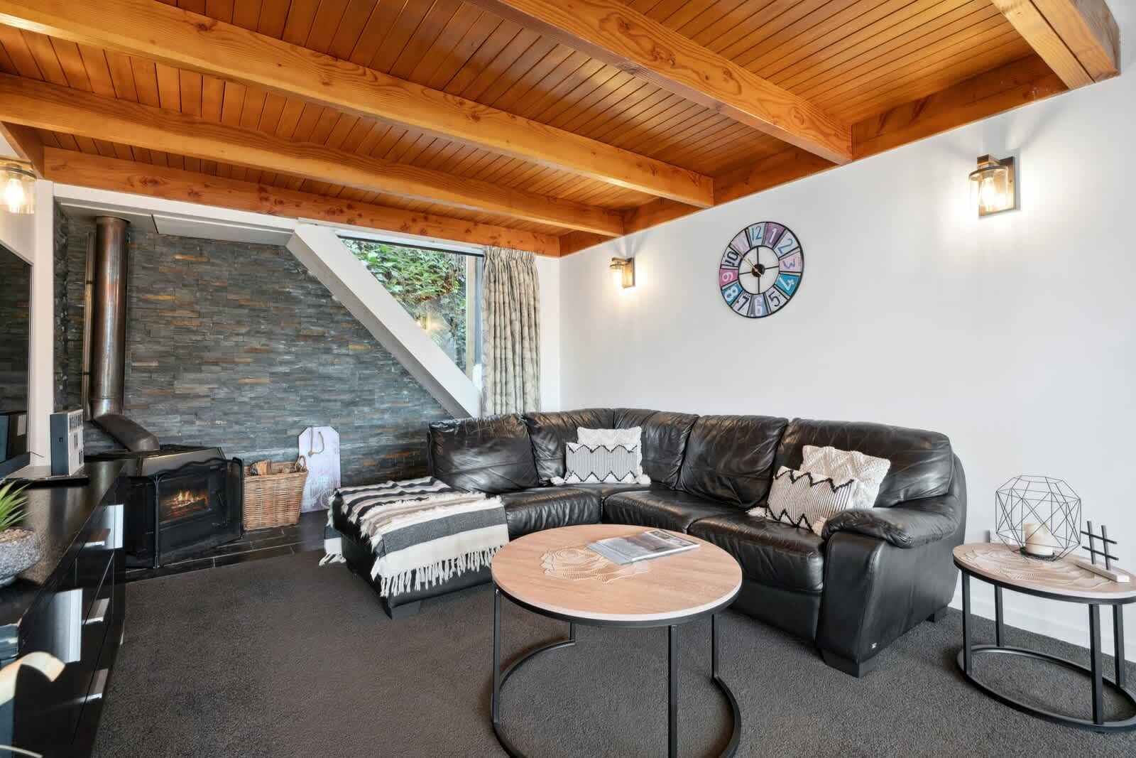 TV, offices