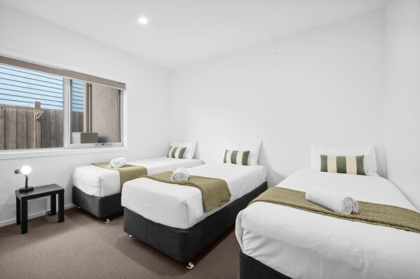 5 chambres, fer et planche Ă repasser, Wi-Fi, draps fournis