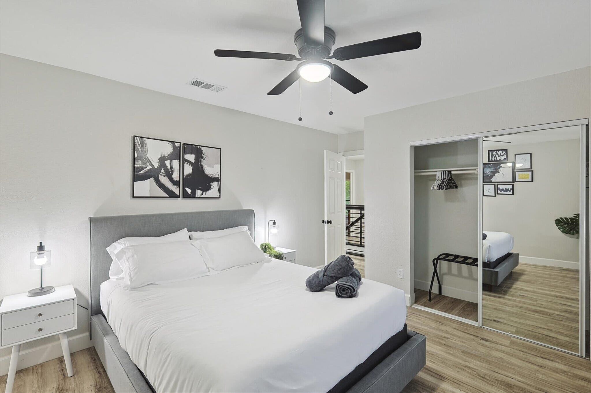 4 多间卧室、熨斗/熨衣板、旅行婴儿床、WiFi