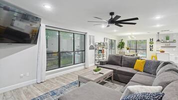 TV, fireplace, offices