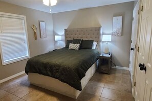 2 bedrooms, iron/ironing board, travel cot, WiFi