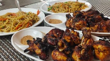 Daily local cuisine breakfast (INR 100 per person)