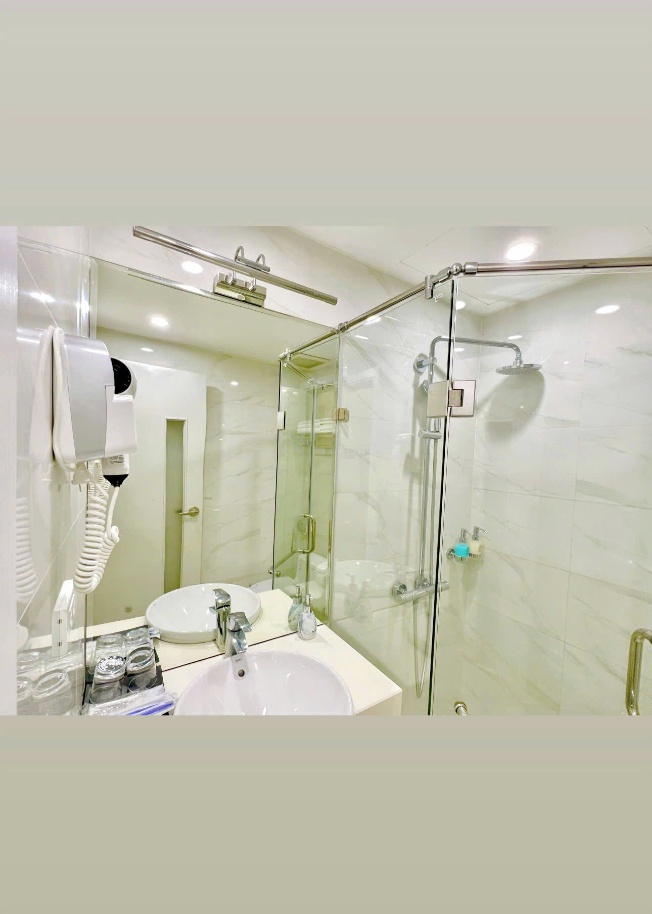 Foto - Everest Hotel