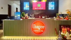Kamar Double | Kopi dan/atau alat penyeduh kopi