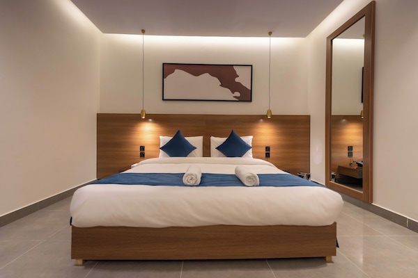 Comfort Studio | 2 bedrooms, soundproofing, iron/ironing board, free WiFi