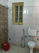 Standard Double Room | Bathroom