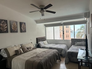 2 quartos, ferros/tábuas de passar roupa, Wi-Fi, roupa de cama