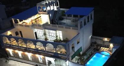 Emperor Palace - A Heritage Villa