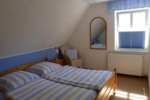 3 室のベッドルーム、旅行用ベビーベッド、WiFi