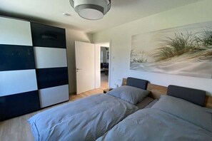 3 Schlafzimmer, Bügeleisen/Bügelbrett, Internetzugang, Bettwäsche