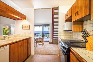 Kühlschrank, Ofen, Herdplatte, Geschirrspüler