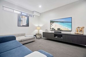 Smart TV, fireplace, offices