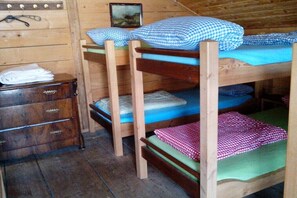 6 Schlafzimmer